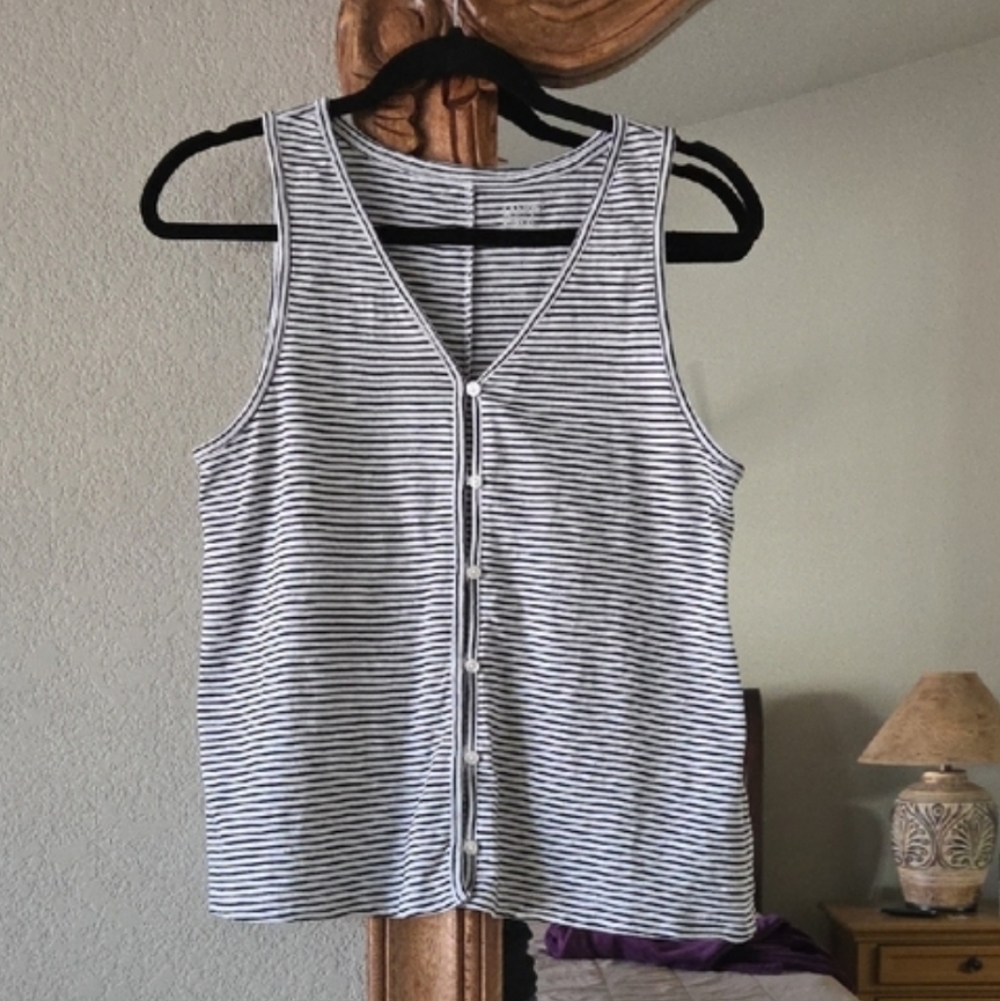 Lands End Striped Button Down V-neck Tank Top - Picture 2 of 4